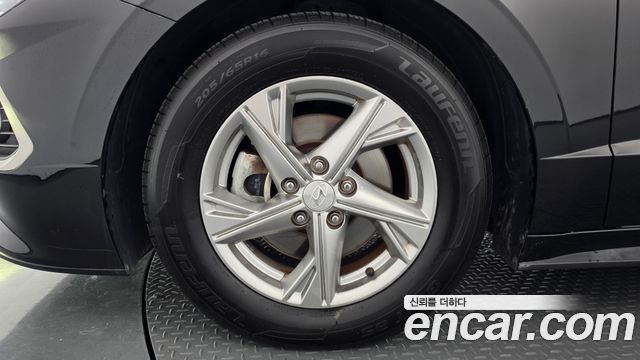 Hyundai Sonata 2.0 Premium — пробег 132 664 км — фото 5 из 5
