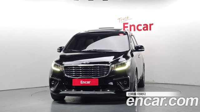 Kia Carnival из Кореи Encar