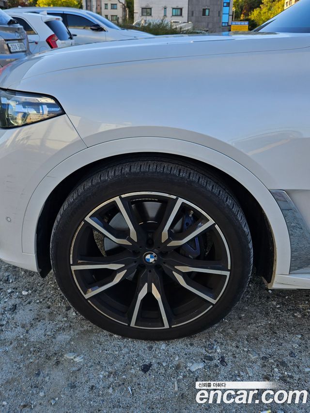 BMW X7 xDrive 40i M Sport 6STR — пробег 10 090 км — фото 5 из 5