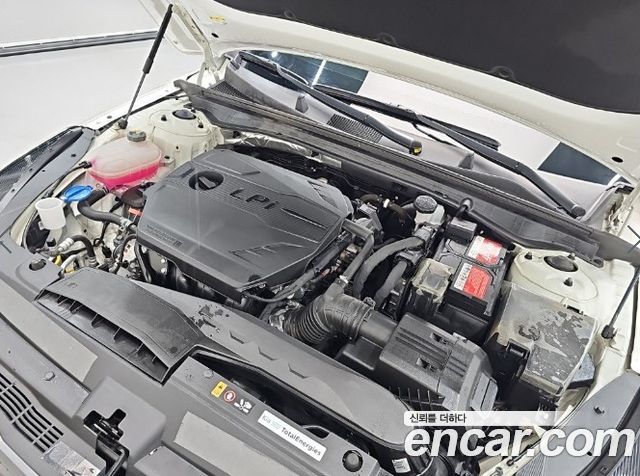 Kia K5 2.0 LPI Signature — пробег 63 243 км — фото 5 из 5