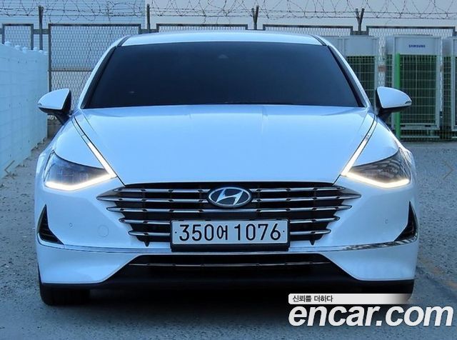 Hyundai Sonata Premium Family — пробег 107 311 км — фото 1 из 5