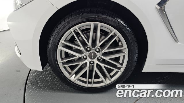 Genesis G70 из Кореи Encar