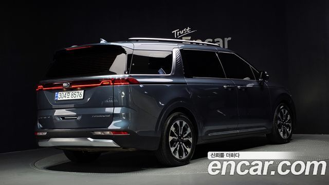 Kia Carnival из Кореи Encar
