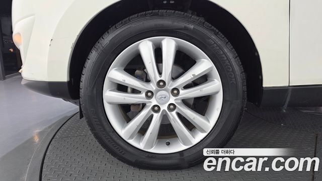 Hyundai Tucson Diesel 2WD LX20 Premier — пробег 246 247 км — фото 5 из 5