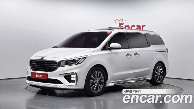 Kia Carnival из Кореи Encar