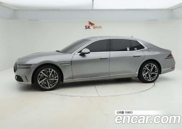 Genesis G90 Gasoline 3.5 Turbo AWD — пробег 9 286 км — фото 2 из 5