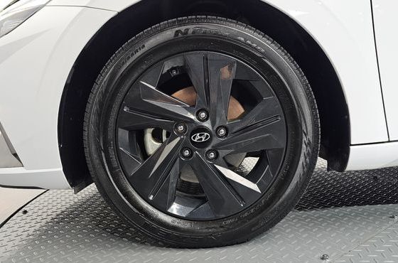 Hyundai AVANTE Smart — пробег 79 657 км — фото 5 из 5