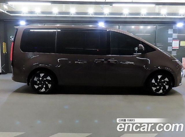 Hyundai Staria из Кореи Encar
