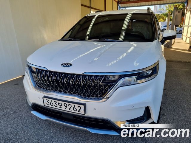 Kia Carnival Diesel 9-Seater Noblesse — пробег 207 000 км — фото 1 из 5
