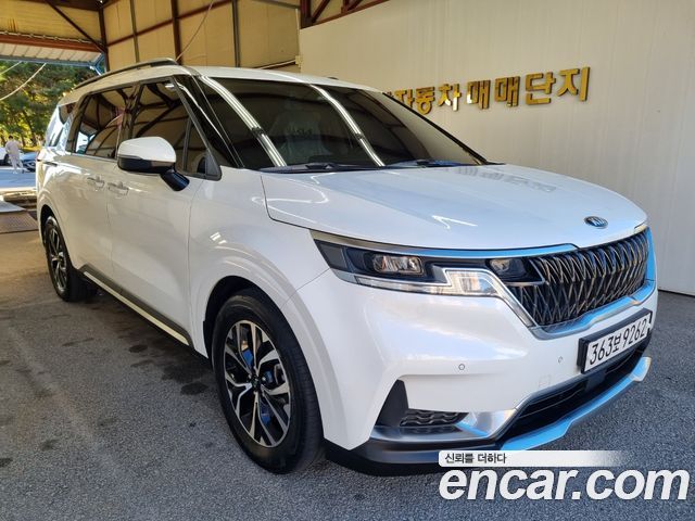 Kia Carnival Diesel 9-Seater Noblesse — пробег 207 000 км — фото 2 из 5