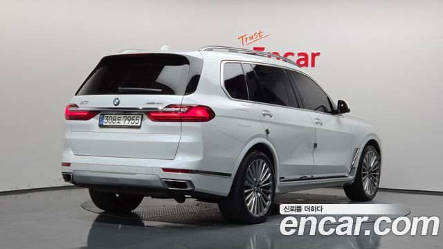 BMW X7 xDrive 40i Design Pure Excellence 6-Seater — пробег 124 844 км — фото 2 из 5