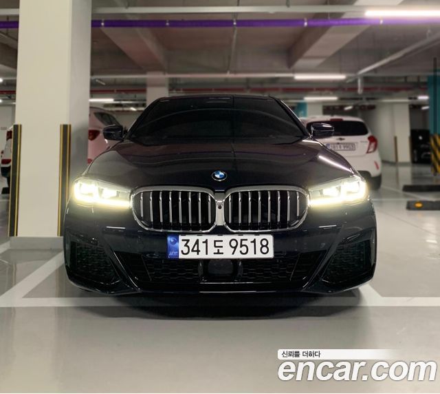 BMW 5-Series 520i M Sport — пробег 74 500 км — фото 3 из 5