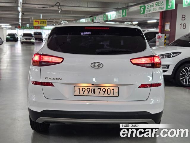Hyundai Tucson Diesel 2.0 2WD Modern — пробег 125 660 км — фото 3 из 5