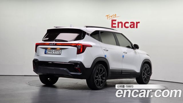 Kia Seltos из Кореи Encar