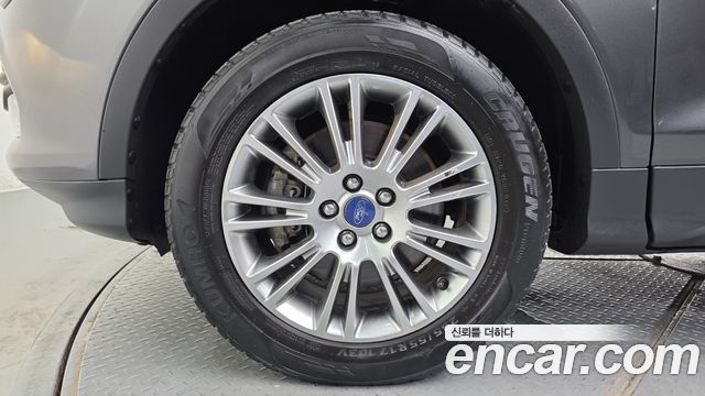 Ford Kuga из Кореи Encar