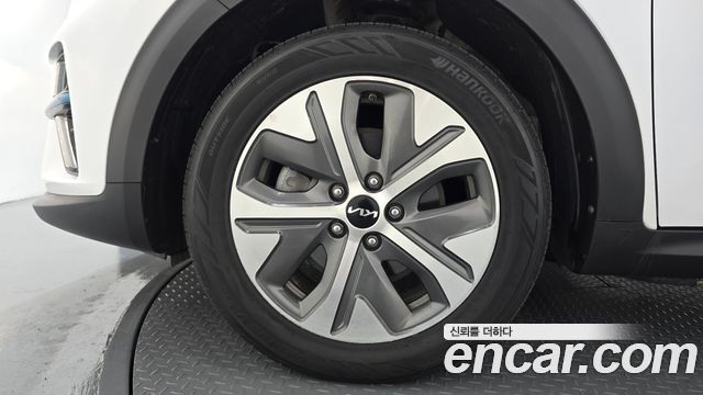 Kia Niro Prestige — пробег 160 590 км — фото 5 из 5