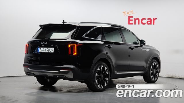 Kia Sorento Gasoline 2.5T 2WD Signature — пробег 5 104 км — фото 2 из 5