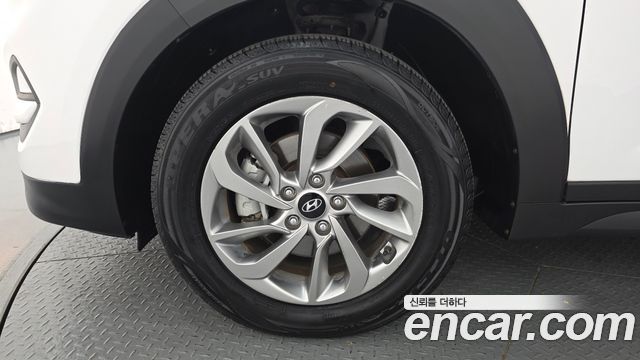 Hyundai Tucson Diesel 1.7 2WD Style — пробег 137 818 км — фото 5 из 5
