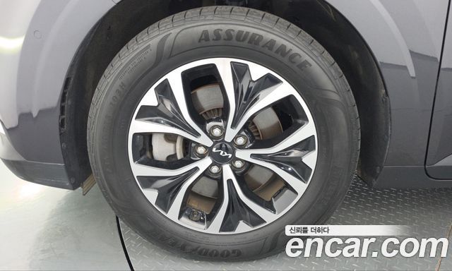 Kia Carnival Gasoline 9-Seater Noblesse — пробег 46 209 км — фото 5 из 5
