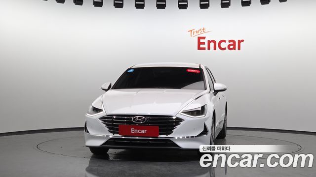 Hyundai Sonata 2.0 Premium Family — пробег 64 281 км — фото 3 из 5