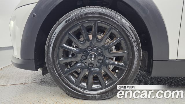 Mini Cooper из Кореи Encar