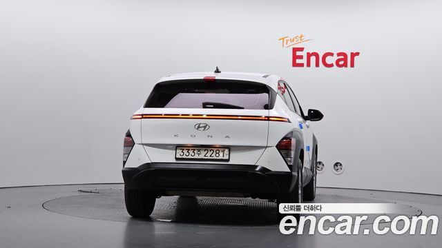 Hyundai Kona из Кореи Encar