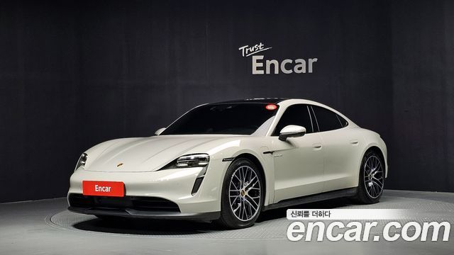 Porsche Taycan Base — пробег 51 347 км — фото 1 из 5
