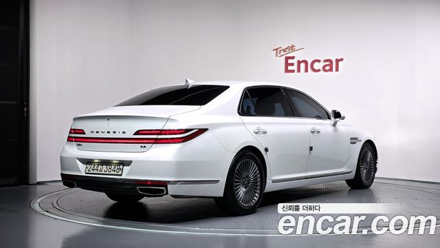 Genesis G90 из Кореи Encar