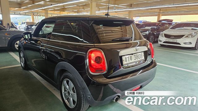 Mini Cooper Mid 3rd — пробег 136 365 км — фото 5 из 5