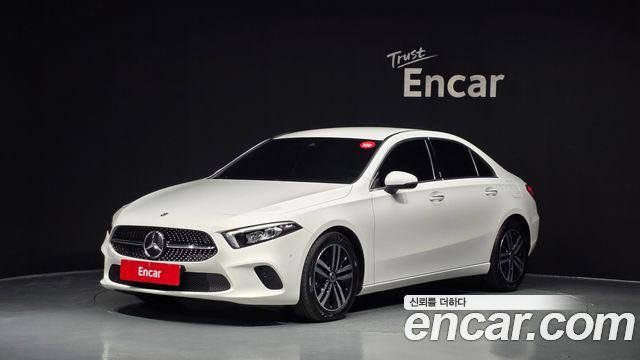 Mercedes-Benz A-Class A220 Sedan — пробег 87 504 км — фото 2 из 5