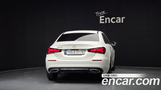 Mercedes-Benz A-Class A220 Sedan — пробег 87 504 км — фото 5 из 5