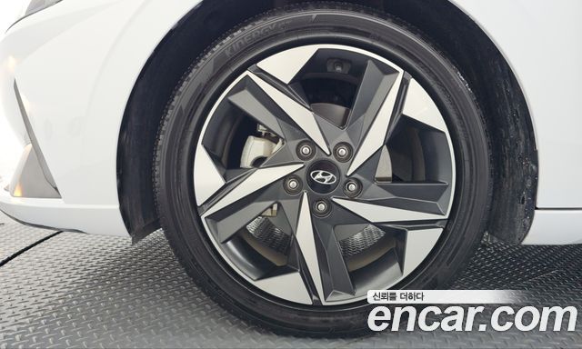 Hyundai AVANTE 1.6 Modern — пробег 14 125 км — фото 5 из 5