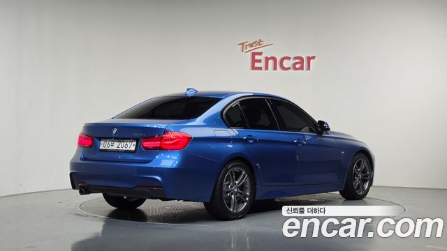 BMW 3-Series 320i M Sport — пробег 48 958 км — фото 2 из 5