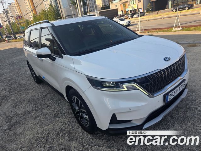 Kia Carnival Diesel 9-Seater Prestige — пробег 78 745 км — фото 3 из 5