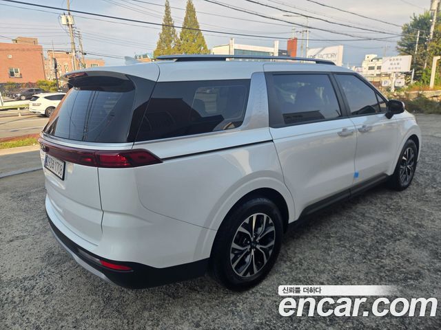 Kia Carnival Diesel 9-Seater Prestige — пробег 78 745 км — фото 5 из 5