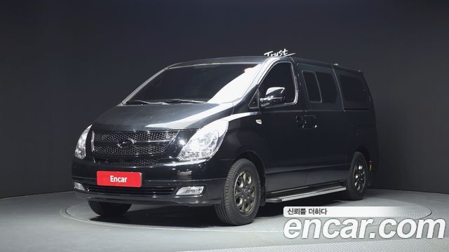 Hyundai Starex 12-Seater Wagon CVX Luxury — пробег 123 438 км — фото 1 из 5
