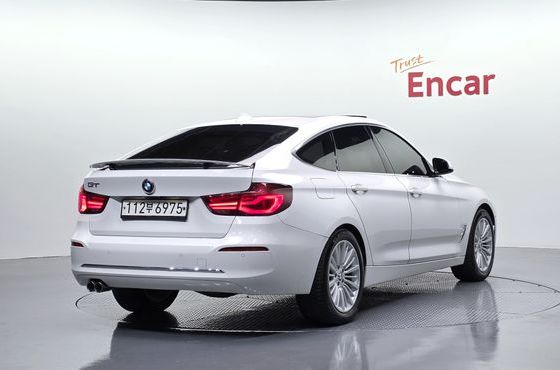BMW Gran Turismo GT 320d Luxury — пробег 86 290 км — фото 2 из 5