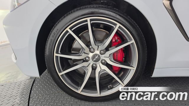 Genesis G70 из Кореи Encar