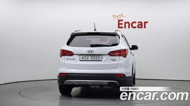 Hyundai Santafe Diesel(e-VGT) 2.0 4WD Premium — пробег 207 260 км — фото 4 из 5