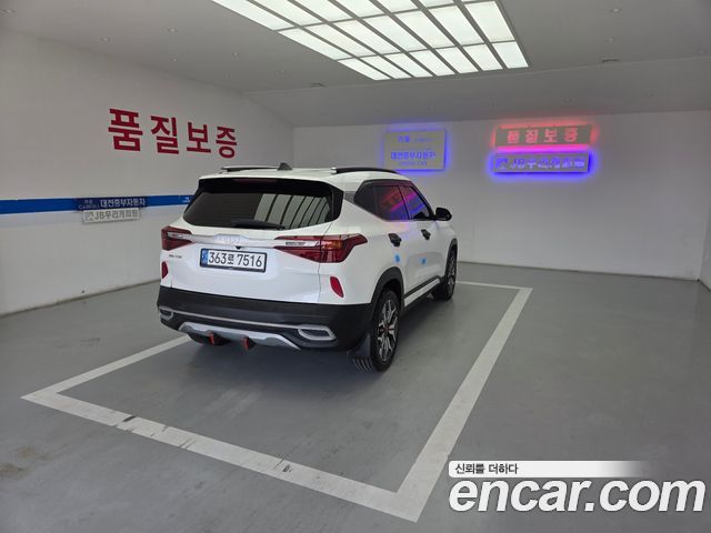 Kia Seltos из Кореи Encar
