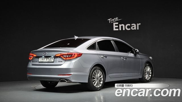 Hyundai Sonata 2.0 Smart — пробег 24 695 км — фото 2 из 5