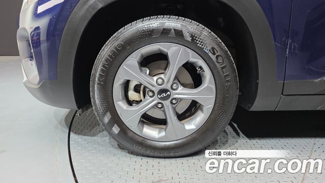 Kia Seltos из Кореи Encar