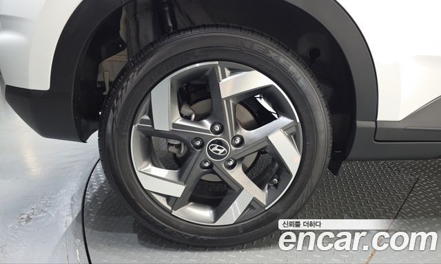 Hyundai Venue из Кореи Encar