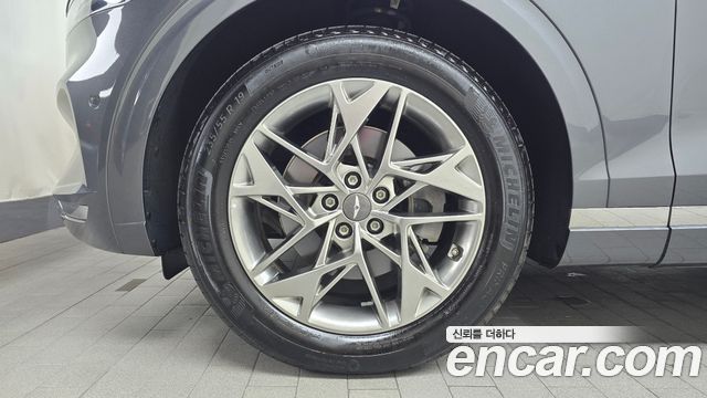 Genesis GV70 из Кореи Encar