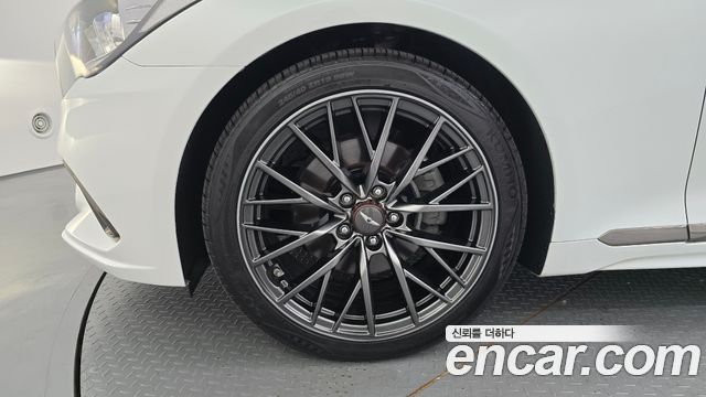 Genesis G80 из Кореи Encar