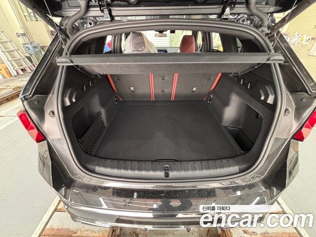 BMW X1 xDrive 20i M Sport — пробег 4 400 км — фото 4 из 5