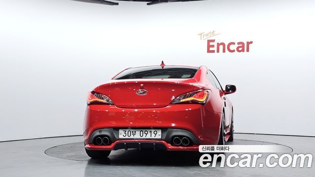 Hyundai Genesis из Кореи Encar