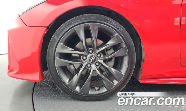 Hyundai Genesis из Кореи Encar