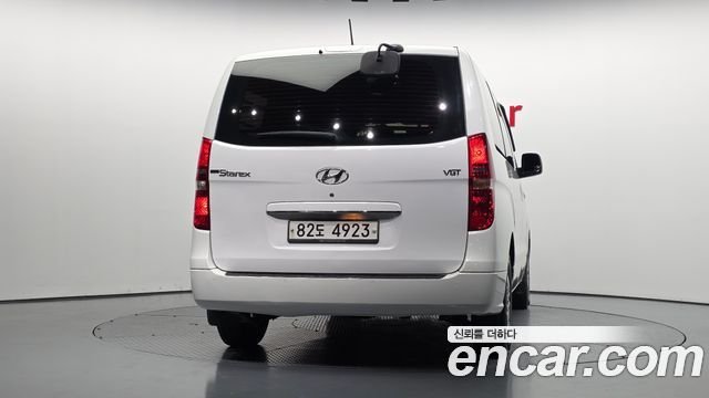 Hyundai Starex 5-Seater VAN Smart — пробег 282 802 км — фото 4 из 5