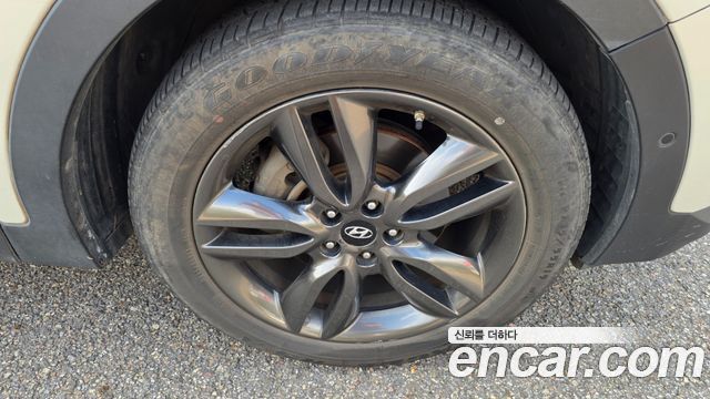 Hyundai Santafe Diesel(e-VGT) 2.0 2WD Exclusive Special — пробег 213 331 км — фото 5 из 5